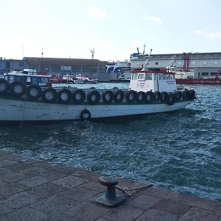 B&B Vecchia Darsena Аугуста Экстерьер фото