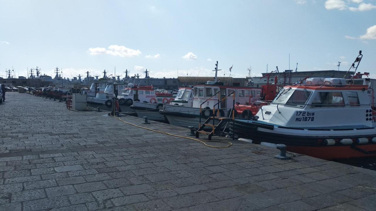 B&B Vecchia Darsena Аугуста Экстерьер фото